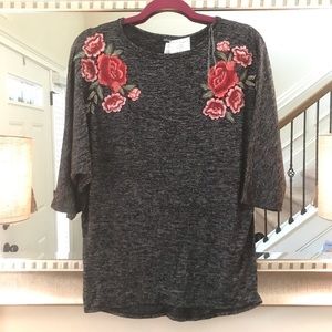 BRAND NEW!! Gray Shirt w/ Flowers